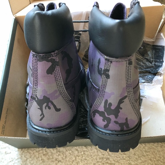 Timberland 6” IRIDESCENT WATERPROOF BOOT IN BLACK CAMO matte leather & metallic - Picture 7 of 14